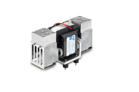 Air Dimensions B081   B-Series Double Head Dia-Vac® Pump Image