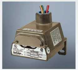 Barksdale CD1H, CD2H Series  House Diaphragm Switch Image