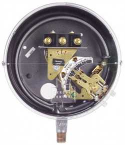 Dwyer DA-7031-153-6 Pressure Switch Image