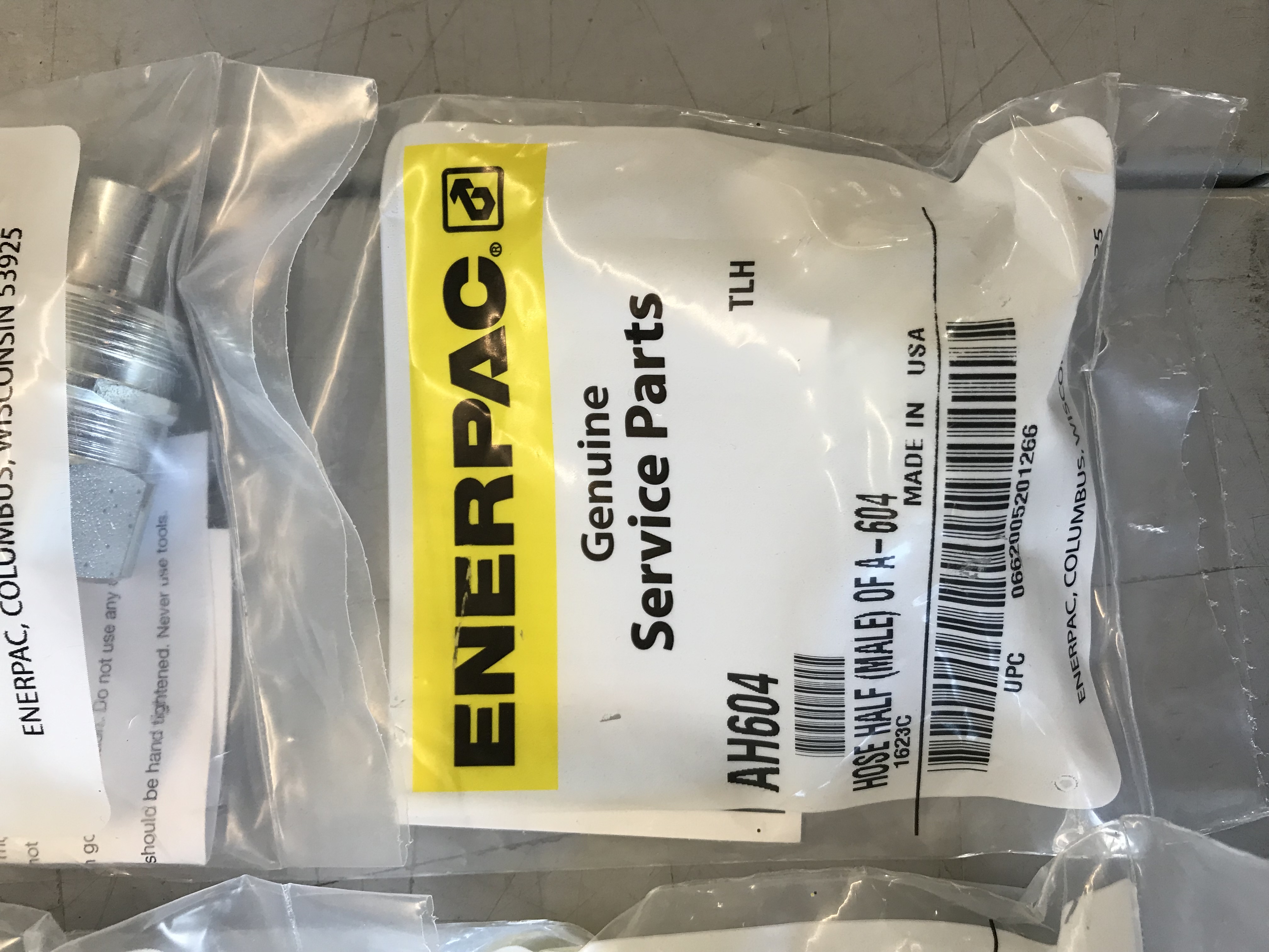 Enerpac AH604 Coupler