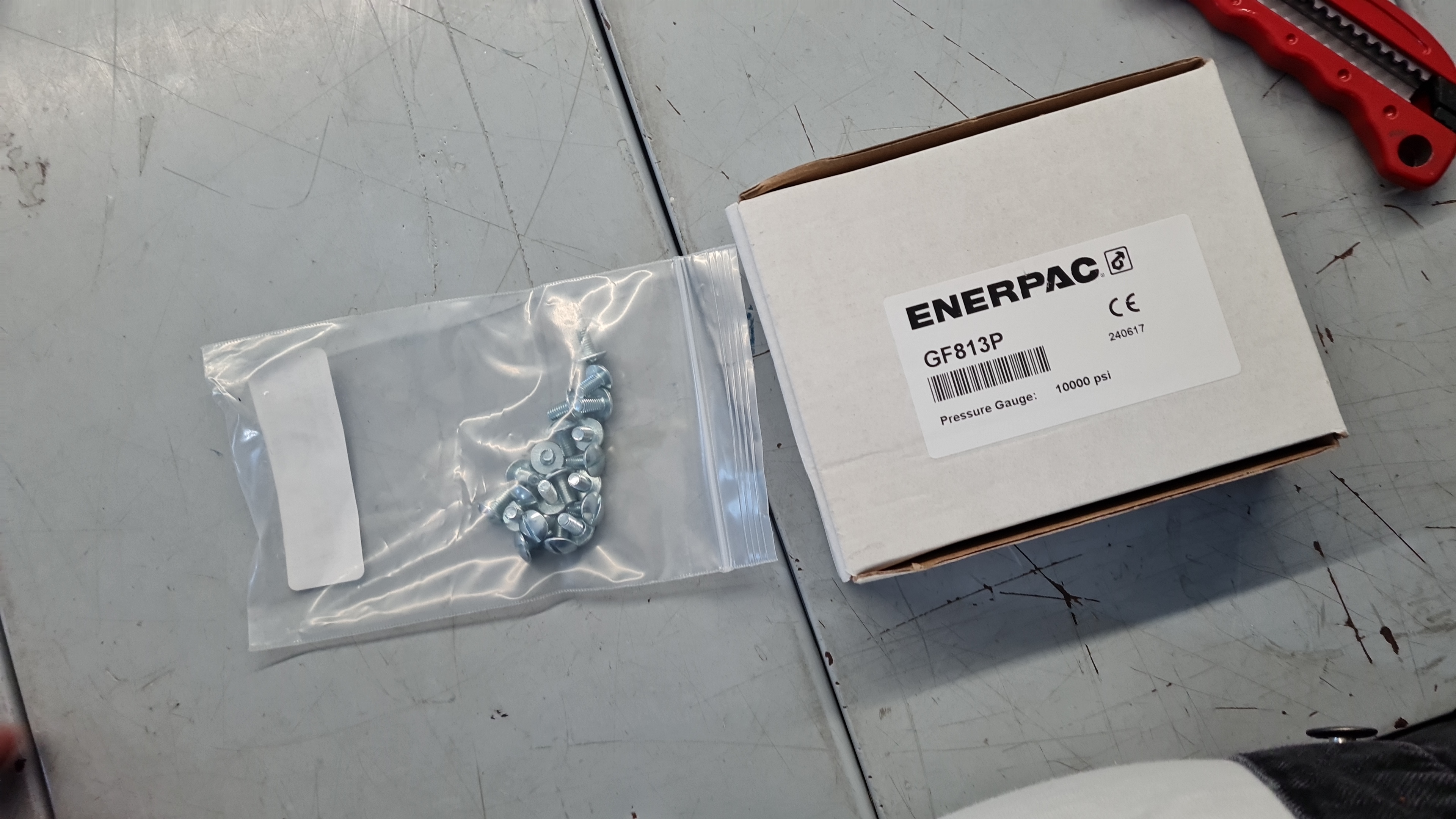 Enerpac GF813P Pressure Gauge, Imperial Scale