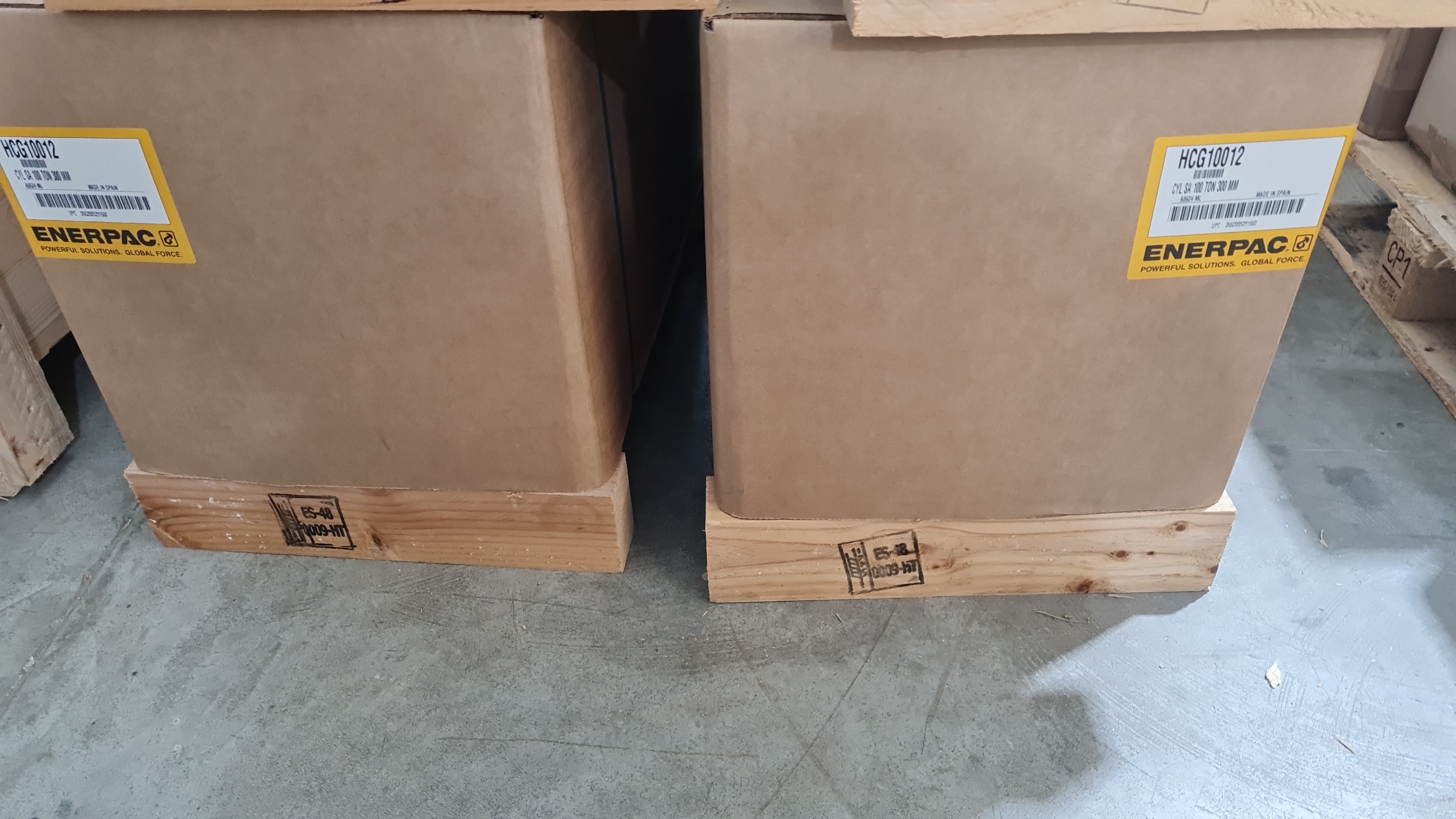 Enerpac HCG10012 Hydraulic Cylinder