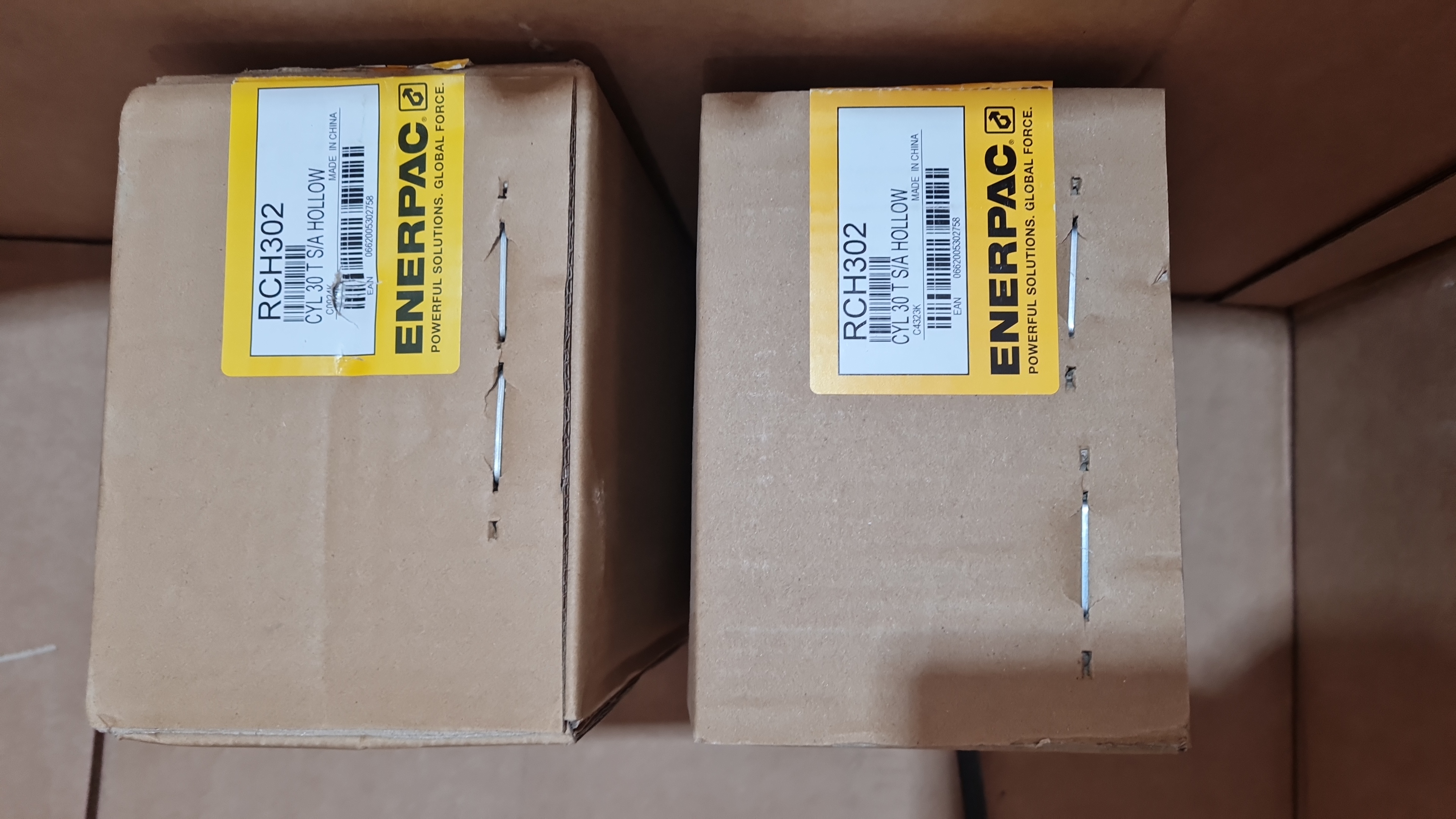 Enerpac RCH302 Hydraulic Cylinder