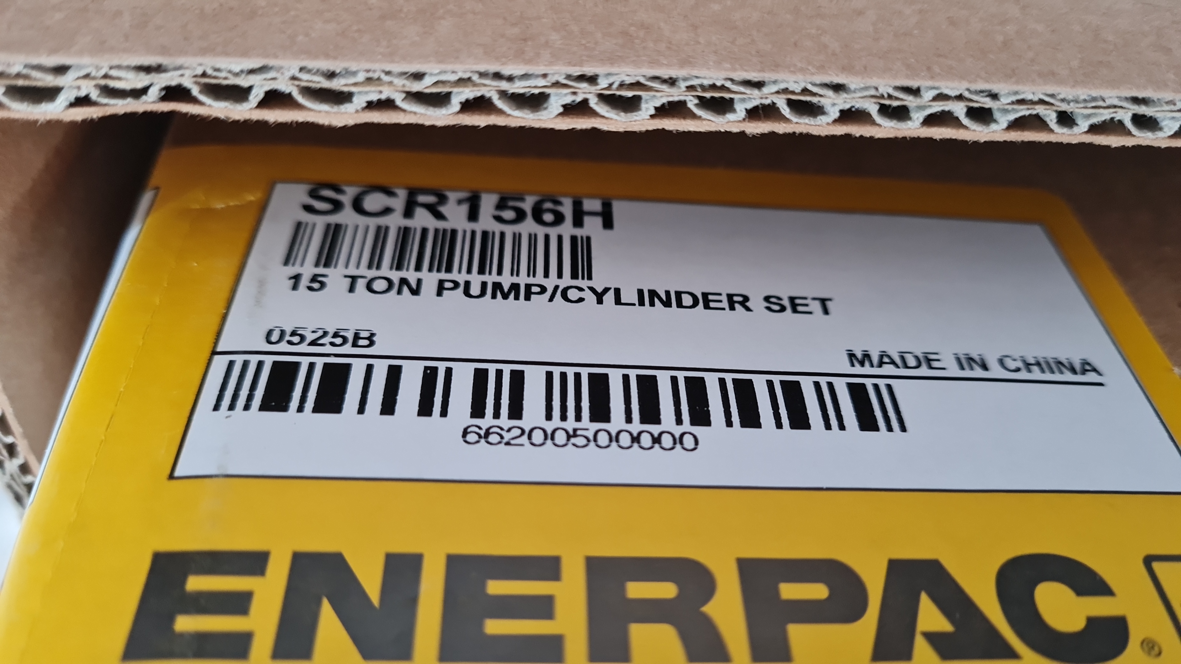 Enerpac SCR156H Hydraulic Cylinder And Hand Pump Set