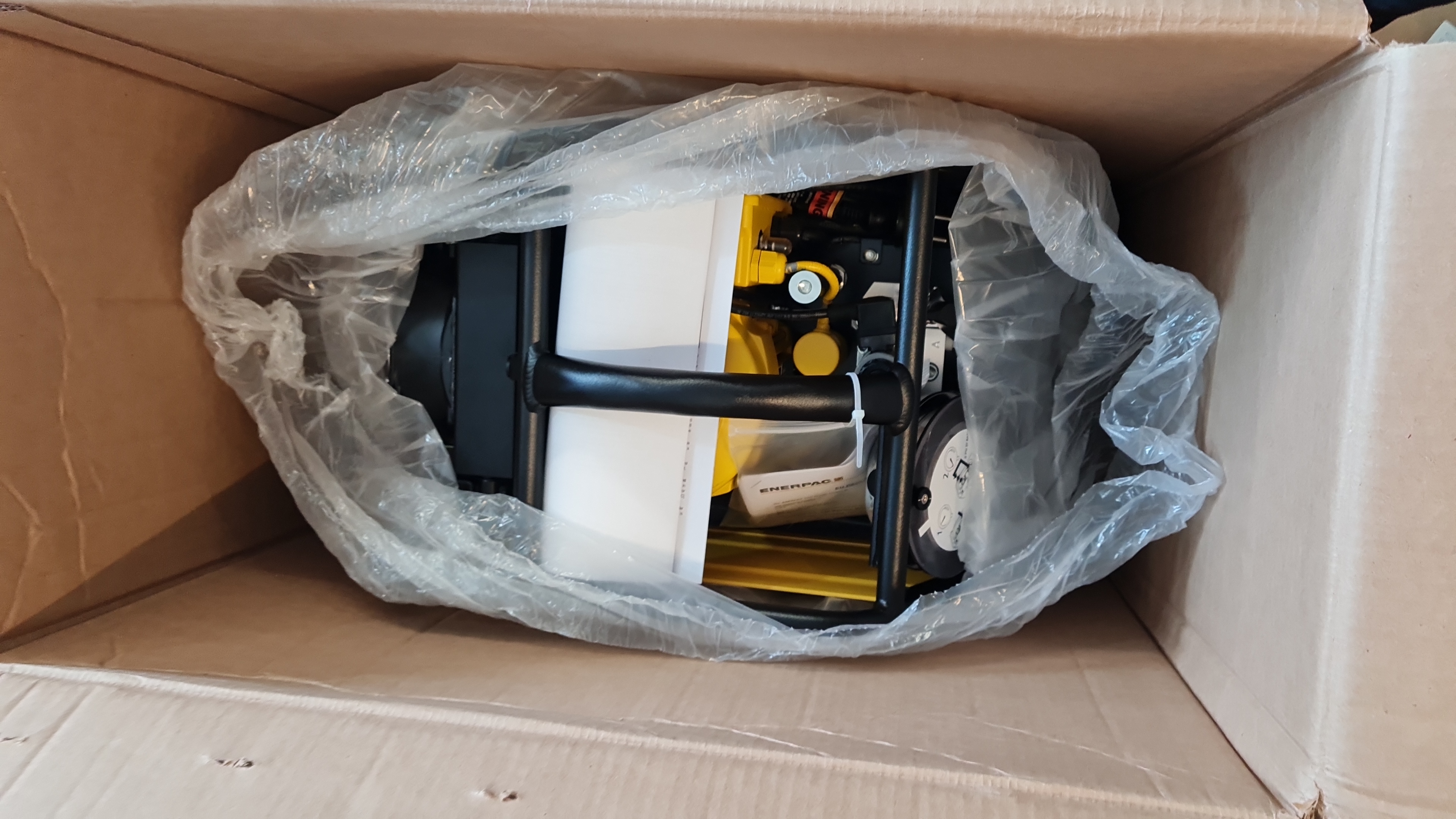 Enerpac TQ700E  Electric Torque Wrench Pump