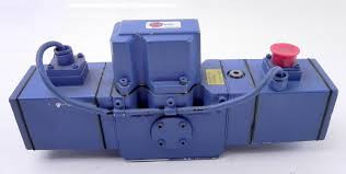 Moog D656-066D Servo Valve Image